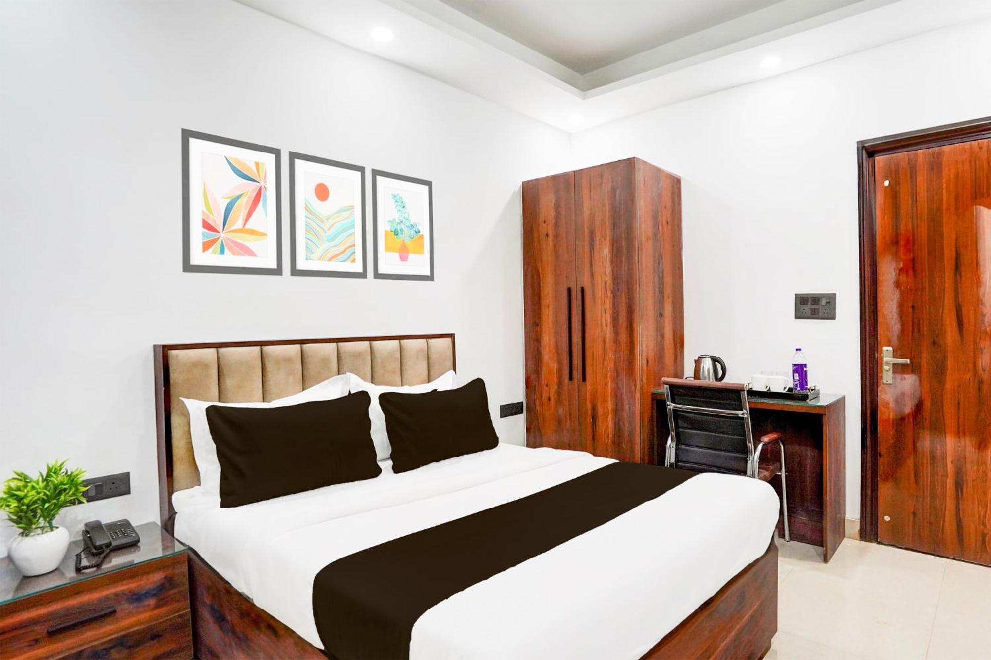 Super Collection O 63 A Noida Hotel Екстериор снимка